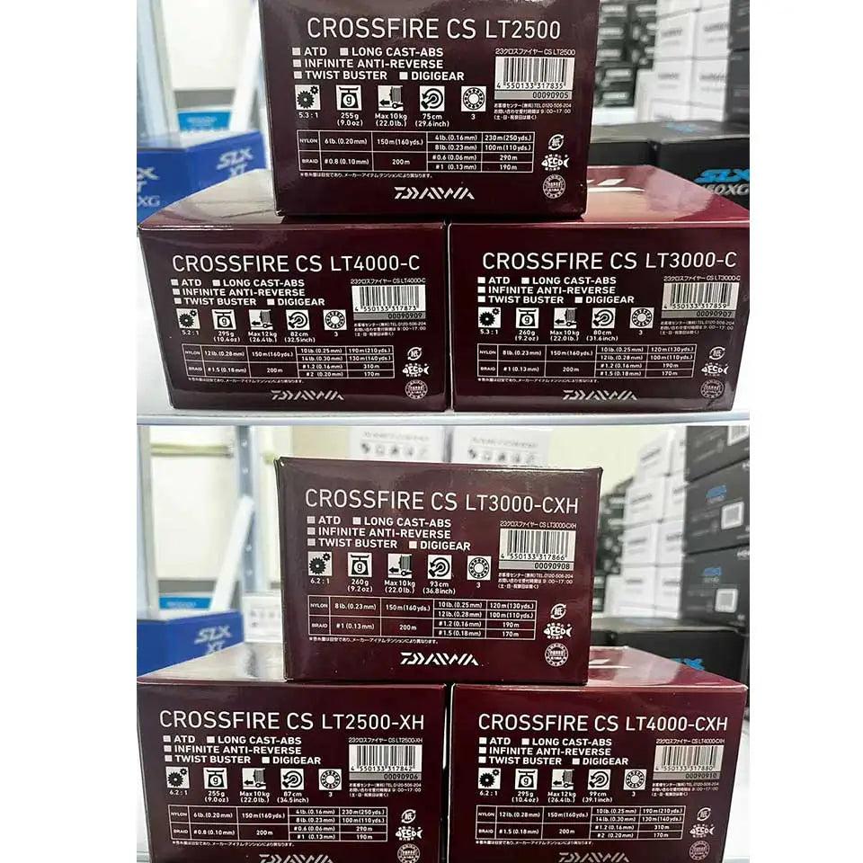 Molinete DAIWA CROSSFIRE CS LT – Light & Tough | 4–12 kg Drag, Carretel LC-ABS de Alumínio, 185g a 320g, Ultraleve e Resistente